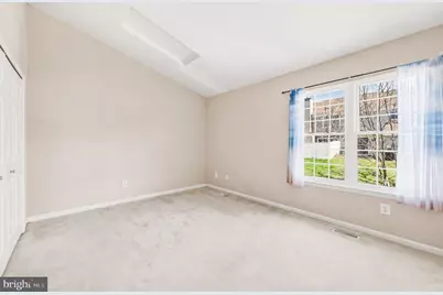 2 Providence Square, Sterling, VA 20164 - Photo 16