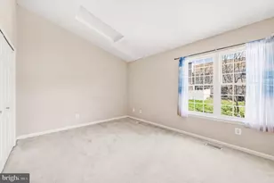 2 Providence Square, Sterling, VA 20164 - Photo 16