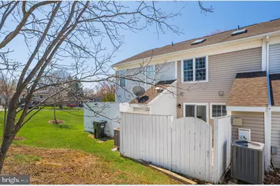 2 Providence Square, Sterling, VA 20164 - Photo 30