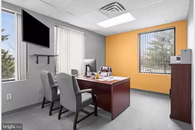 111 Carpenter Drive #M, Sterling, VA 20164 - Photo 18