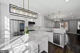 42811 Sykes Terrace, Chantilly, VA 20152 - Photo 4