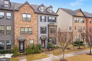 43401 Charitable St, Ashburn, VA 20148 - Photo 2