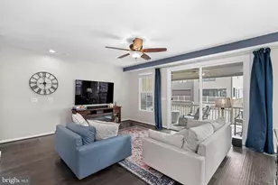 43401 Charitable St, Ashburn, VA 20148 - Photo 8