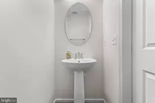 43401 Charitable St, Ashburn, VA 20148 - Photo 22