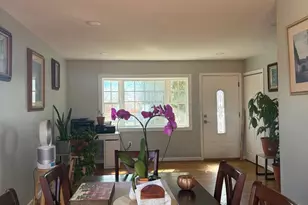 801 S Hoga St, Sterling, VA 20164 - Photo 4