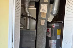 801 S Hoga St, Sterling, VA 20164 - Photo 54