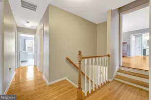 34 Lipscomb Ct, Sterling, VA 20165 - Photo 38