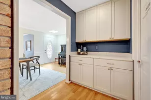 34 Lipscomb Ct, Sterling, VA 20165 - Photo 16