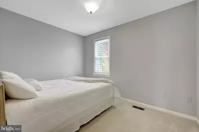 34 Lipscomb Court, Sterling, VA 20165 - Photo 48