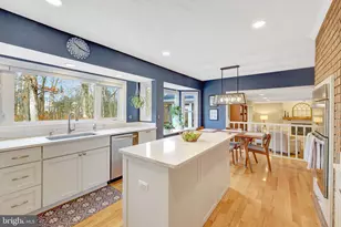 34 Lipscomb Ct, Sterling, VA 20165 - Photo 18