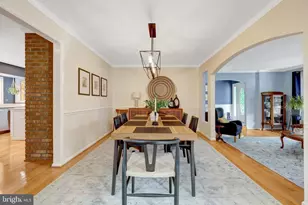 34 Lipscomb Ct, Sterling, VA 20165 - Photo 14