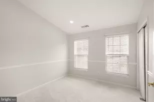 25488 Crossfield Dr, Chantilly, VA 20152 - Photo 40