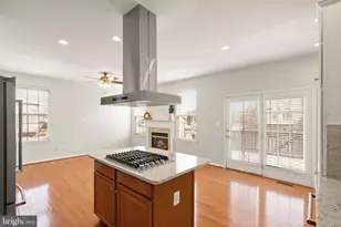 25488 Crossfield Dr, Chantilly, VA 20152 - Photo 20