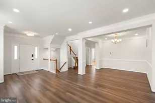 25488 Crossfield Dr, Chantilly, VA 20152 - Photo 10