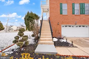 25488 Crossfield Dr, Chantilly, VA 20152 - Photo 6