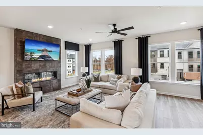 18300 Blythe Crossing Terrace, Leesburg, VA 20176 - Photo 12