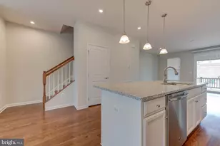 22313 Seabring Terrace, Ashburn, VA 20148 - Photo 10