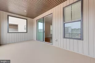 22313 Seabring Terrace, Ashburn, VA 20148 - Photo 16