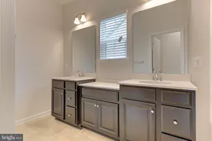 22313 Seabring Terrace, Ashburn, VA 20148 - Photo 20