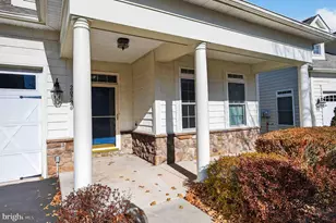 20726 Crescent Pointe Pl, Ashburn, VA 20147 - Photo 4