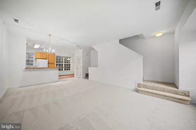 23094 Fontwell Square, Sterling, VA 20166 - Photo 2