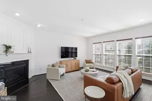 42637 Willow Bend Dr, Brambleton, VA 20148 - Photo 10