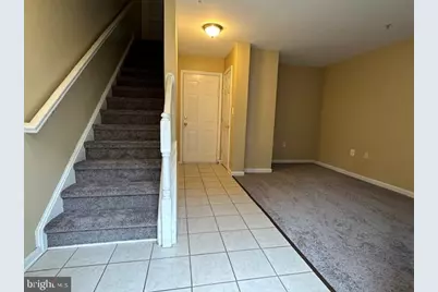 21759 Dragons Green Square, Ashburn, VA 20147 - Photo 4