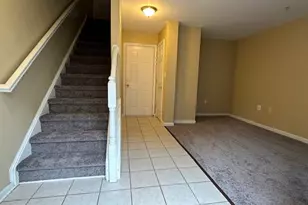 21759 Dragons Green Square, Ashburn, VA 20147 - Photo 4