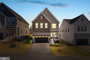 21340 Rainier Ln, Broadlands, VA 20148 - Photo 2