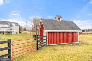 39054 Old Stage Pl, Waterford, VA 20197 - Photo 108