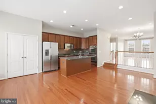 22660 Amberjack Square, Brambleton, VA 20148 - Photo 4