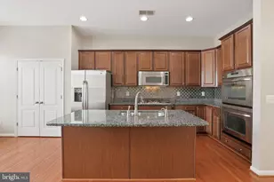 22660 Amberjack Square, Brambleton, VA 20148 - Photo 2