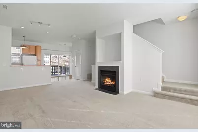 22941 Fontwell Square, Sterling, VA 20166 - Photo 4