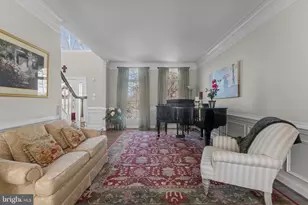 25708 Howerton Dr, Chantilly, VA 20152 - Photo 20