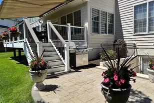 25708 Howerton Dr, Chantilly, VA 20152 - Photo 12