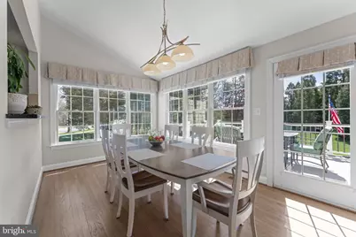 25708 Howerton Drive, Chantilly, VA 20152 - Photo 32