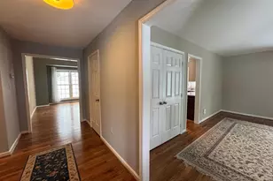 15 Linden Hill Way SW, Leesburg, VA 20175 - Photo 2