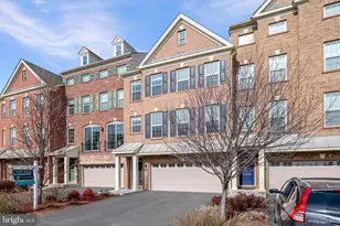 23737 Hopewell Manor Terrace, Ashburn, VA 20148 - Photo 2