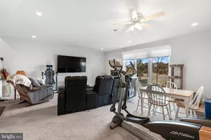 23737 Hopewell Manor Terrace, Ashburn, VA 20148 - Photo 22