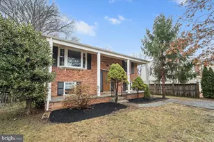 114 Prince St NE, Leesburg, VA 20176 - Photo 4