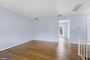 114 Prince St NE, Leesburg, VA 20176 - Photo 12