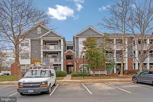 20320 Beechwood Terrace, Ashburn, VA 20147 - Photo 2