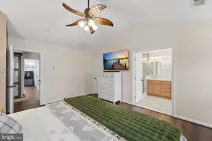 17551 Falls Pl, Round Hill, VA 20141 - Photo 26