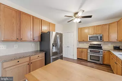 17551 Falls Place, Round Hill, VA 20141 - Photo 8