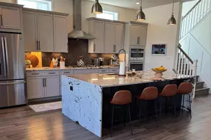 41306 Stags Leap Dr, Aldie, VA 20105 - Photo 2