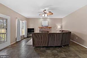 919 Rhonda Pl SE, Leesburg, VA 20175 - Photo 24