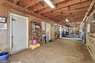 22244 Sam Fred Rd, Middleburg, VA 20117 - Photo 4