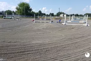 22244 Sam Fred Rd, Middleburg, VA 20117 - Photo 10