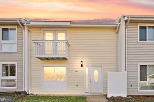 191 N Cottage Rd, Sterling, VA 20164 - Photo 2