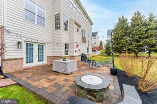 22876 Ashton Woods Dr, Brambleton, VA 20148 - Photo 82